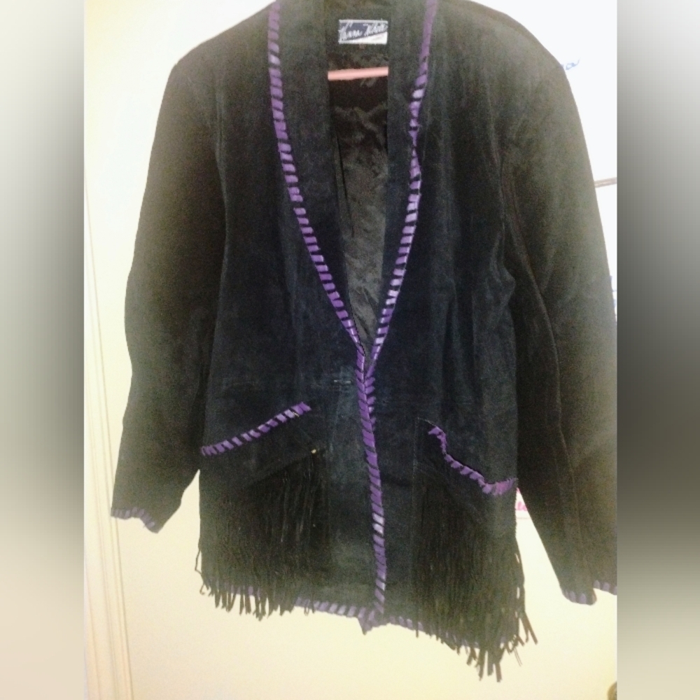 VANNA WHITE FRINGE SUEDE LEATHER COAT VERY BEAUTIFUL PERFECT CONDITION